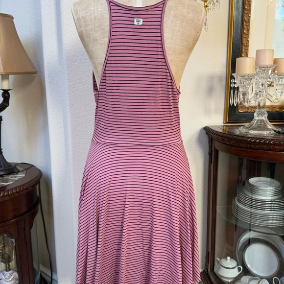 Billabong Knit Sundress Size Medium Like New! - Picture 4 of 6